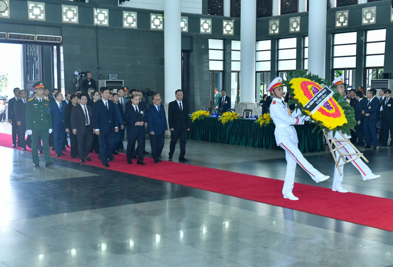 Toàn cảnh Lễ viếng Tổng Bí thư Nguyễn Phú Trọng: Trang nghiêm và xúc động ảnh 142