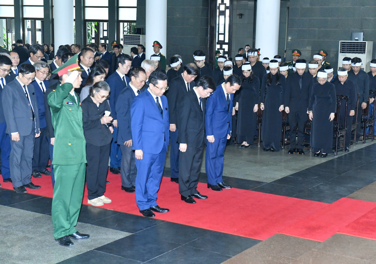 Toàn cảnh Lễ viếng Tổng Bí thư Nguyễn Phú Trọng: Trang nghiêm và xúc động ảnh 145