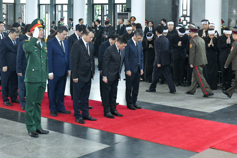 Toàn cảnh Lễ viếng Tổng Bí thư Nguyễn Phú Trọng: Trang nghiêm và xúc động ảnh 219