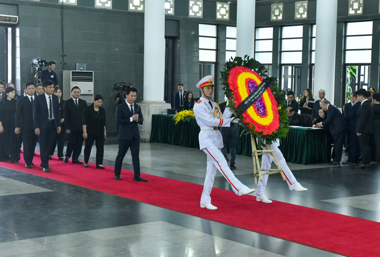 Toàn cảnh Lễ viếng Tổng Bí thư Nguyễn Phú Trọng: Trang nghiêm và xúc động ảnh 157