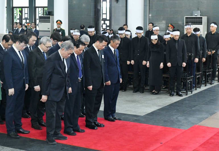 Toàn cảnh Lễ viếng Tổng Bí thư Nguyễn Phú Trọng: Trang nghiêm và xúc động ảnh 217