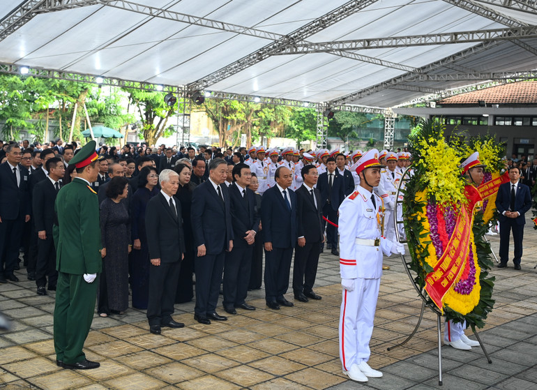 Toàn cảnh Lễ viếng Tổng Bí thư Nguyễn Phú Trọng: Trang nghiêm và xúc động ảnh 56
