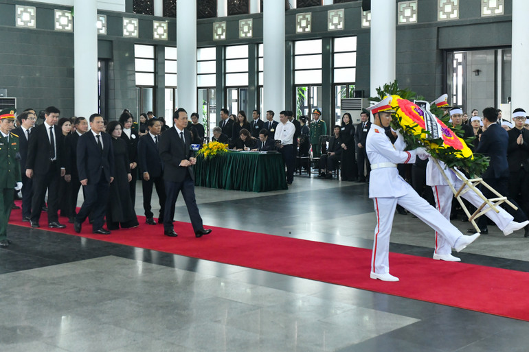 Toàn cảnh Lễ viếng Tổng Bí thư Nguyễn Phú Trọng: Trang nghiêm và xúc động ảnh 235