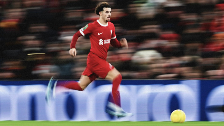 Curtis Jones đạt phong độ cao trong màu áo Liverpool. (Ảnh: Goal.com) Curtis Jones đạt phong độ cao trong màu áo Liverpool. (Ảnh: Goal.com)