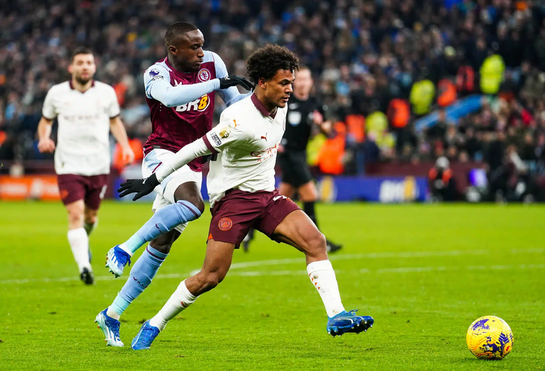 Oscar Bobb được Huấn luyện viên Pep Guardiola đánh giá cao. (Ảnh: Gettys)