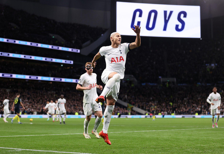 Richarlison tỏa sáng dưới thời Huấn luyện viên Postecoglou. (Ảnh: Reuters)