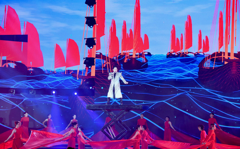 Tiết mục văn nghệ tại Lễ hội.