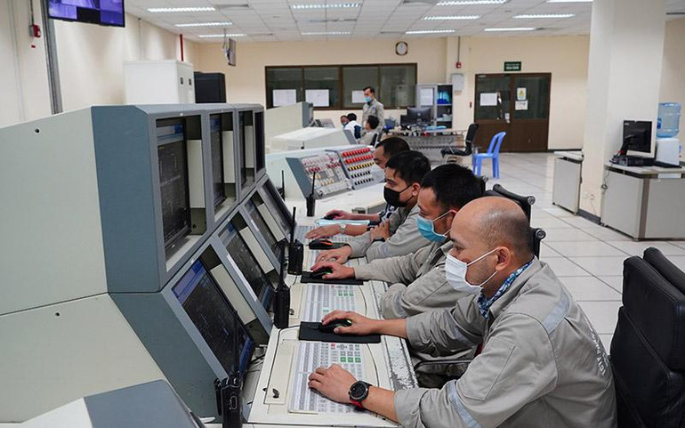 Cán bộ công nhân viên Nhà máy Đạm Phú Mỹ duy trì sản xuất an toàn, hiệu quả ngay trong thời điểm dịch Covid-19.