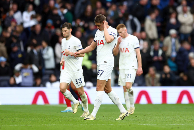 Tottenham đang trải qua chuỗi trận bết bát. (Ảnh: Getty Images)