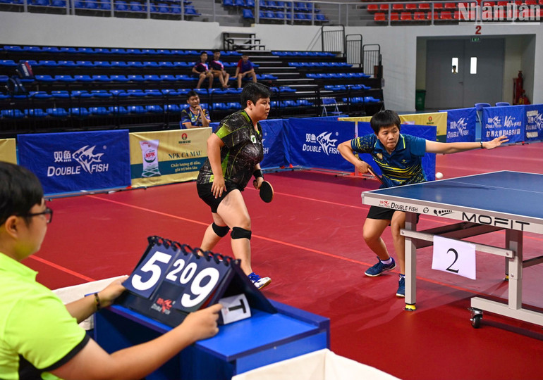 Tay vợt lão làng Mai Hoàng Mỹ Trang cũng sẽ góp mặt ở chung kết của 2 nội dung đôi nữ và đôi nam nữ.