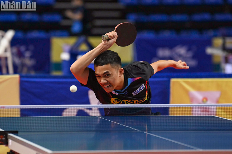 Anh Hoàng vượt trội hơn vào những thời điểm quyết định.