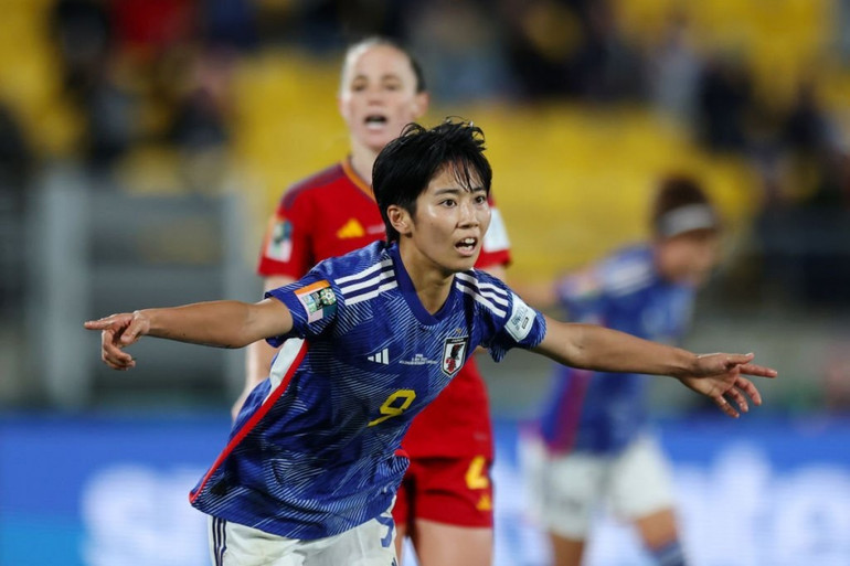 Riko Ukei ăn mừng bàn thắng nhân đôi cách biệt. (Ảnh: Getty)