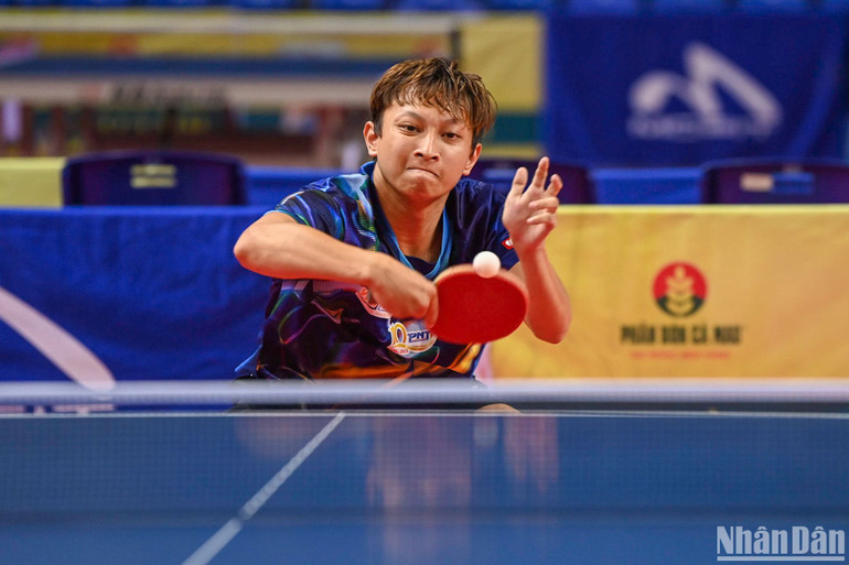 Đỗ Tuấn Kiệt sở hữu lối đánh tấn công quyết liệt. Đỗ Tuấn Kiệt sở hữu lối đánh tấn công quyết liệt.