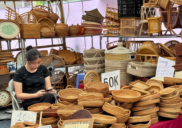 Sản phẩm mây tre đan Phúc Quang, Chương Mỹ, thành phố Hà Nội. Sản phẩm mây tre đan Phúc Quang, Chương Mỹ, thành phố Hà Nội.