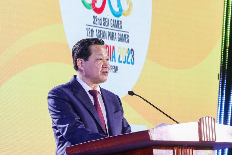 Phó Thủ tướng Lê Minh Khái phát biểu tại buổi lễ. Phó Thủ tướng Lê Minh Khái phát biểu tại buổi lễ.