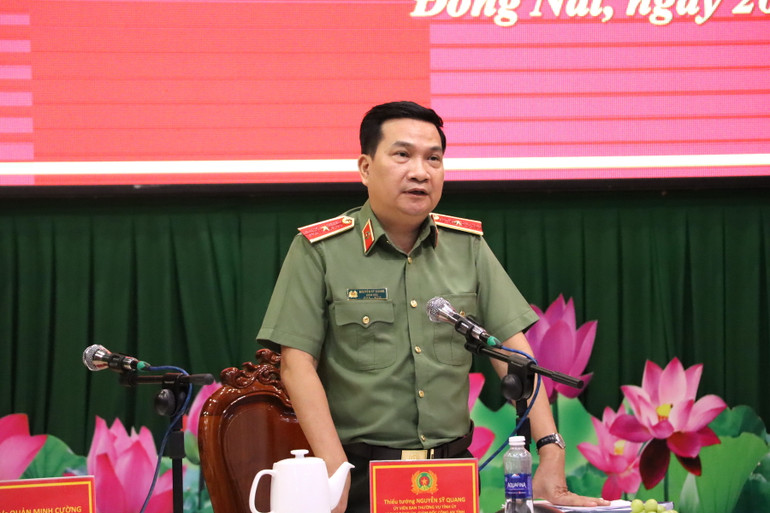 Thiếu tướng Nguyễn Sỹ Quang, Giám đốc Công an tỉnh Đồng Nai phát biểu tại hội thảo.