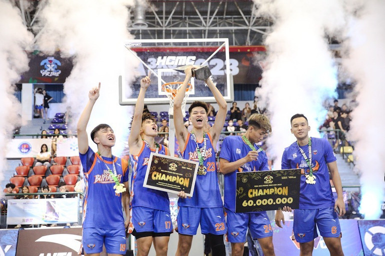 Lứa trẻ Hanoi Buffaloes vô địch VBA 3x3 Men U20. (Ảnh: VBA)