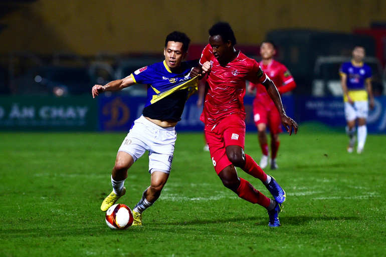 Giằng co quyết liệt.