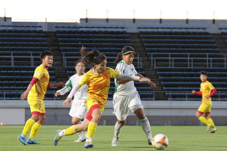 Đội tuyển nữ Việt Nam có nhiều tình huống nguy hiểm nhưng không thể cụ thể hóa thành bàn thắng. (Ảnh: VFF)