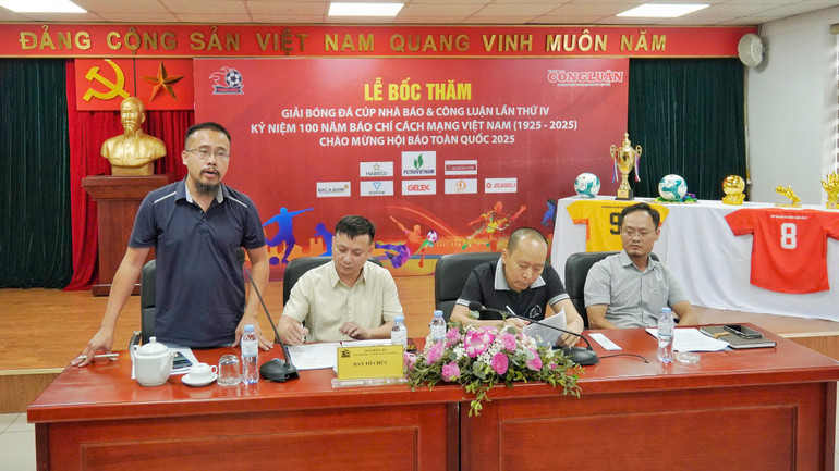 Ban Tổ chức thông tin về giải đấu. Ban Tổ chức thông tin về giải đấu.