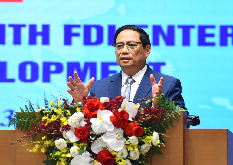 Thủ tướng Phạm Minh Chính phát biểu tại hội nghị. Ảnh: TRẦN HẢI