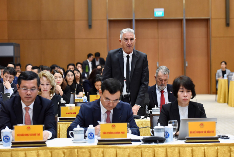 [Ảnh] Thủ tướng Chính phủ gặp mặt cộng đồng doanh nghiệp đầu tư nước ngoài ảnh 6