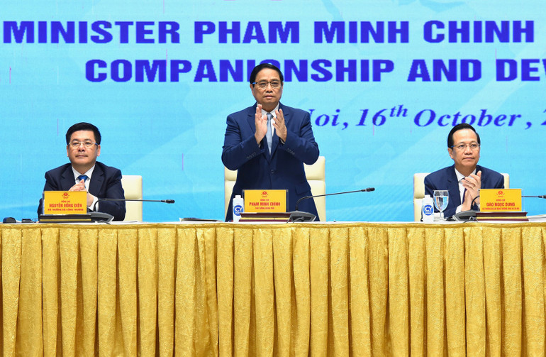 [Ảnh] Thủ tướng Chính phủ gặp mặt cộng đồng doanh nghiệp đầu tư nước ngoài ảnh 2