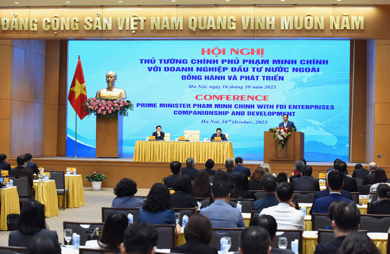 [Ảnh] Thủ tướng Chính phủ gặp mặt cộng đồng doanh nghiệp đầu tư nước ngoài ảnh 13