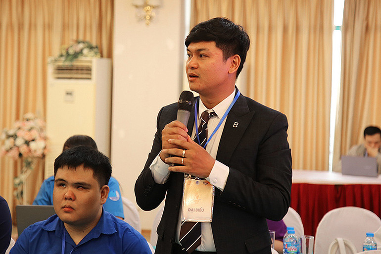 Anh Dương Đình Bảo chia sẻ về hành trình chiến thắng số phận.