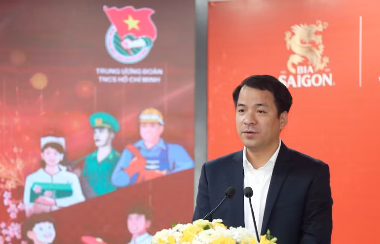 Đồng chí Ngô Văn Cương phát biểu ý kiến.