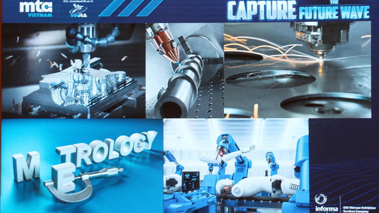 Sản phẩm sẽ được trưng bày tại cuộc triển lãm. Sản phẩm sẽ được trưng bày tại cuộc triển lãm.