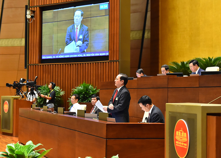 [Ảnh] Bộ trưởng Khoa học và Công nghệ, Bộ trưởng Giao thông vận tải đăng đàn trả lời chất vấn ảnh 6
