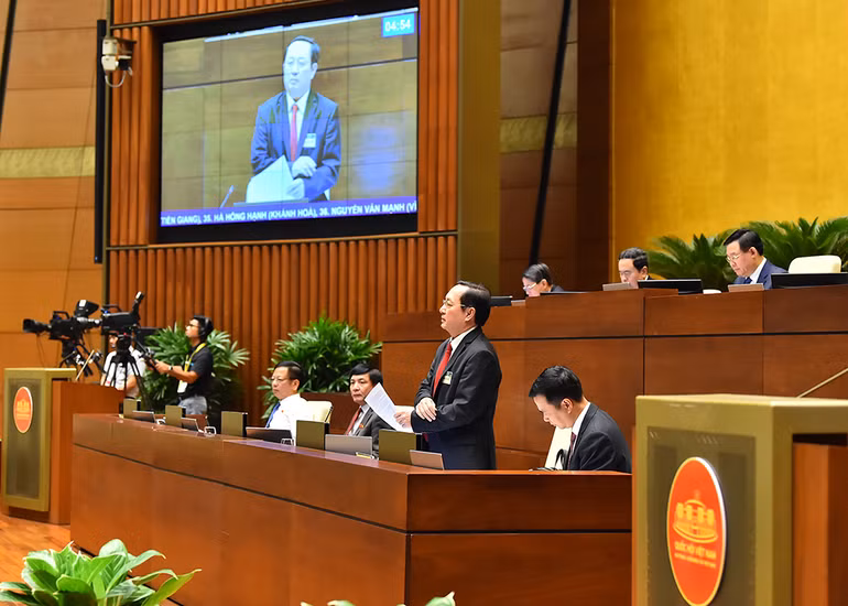 [Ảnh] Bộ trưởng Khoa học và Công nghệ, Bộ trưởng Giao thông vận tải đăng đàn trả lời chất vấn ảnh 6