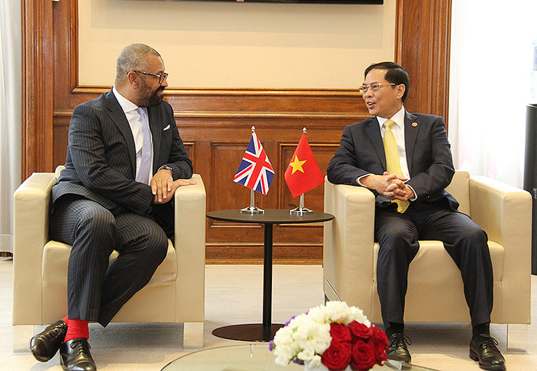 Bộ trưởng Ngoại giao James Cleverly khẳng định: Nước Anh mong muốn làm sâu sắc hơn nữa quan hệ hợp tác với Việt Nam. (Ảnh: MINH DUY)
