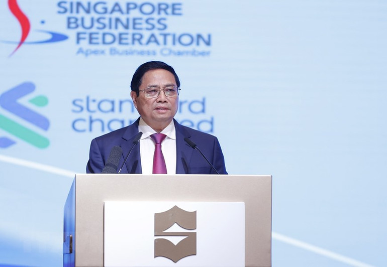 Thủ tướng Phạm Minh Chính phát biểu tại Diễn đàn Doanh nghiệp Việt Nam-Singapore.