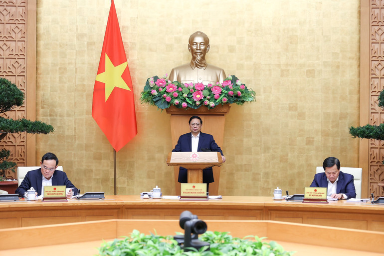 Thủ tướng Phạm Minh Chính phát biểu tại cuộc họp.