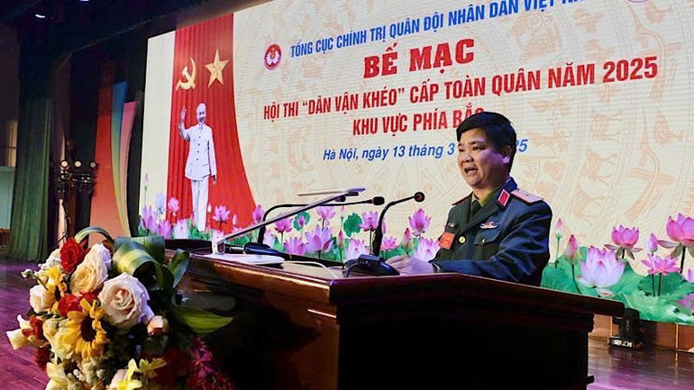 Thiếu tướng Bế Hải Triều, Cục trưởng Cục Dân vận, Tổng cục Chính trị Quân đội nhân dân Việt Nam, Trưởng Ban tổ chức phát biểu bế mạc hội thi.