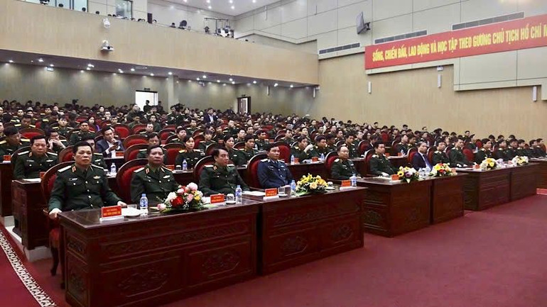 Các đại biểu tham dự bế mạc hội thi.