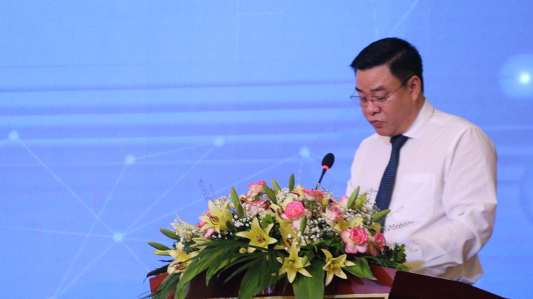 Phó Chủ tịch Thường trực UBND tỉnh Hà Giang, Hoàng Gia Long phát biểu chào mừng Hội thảo.