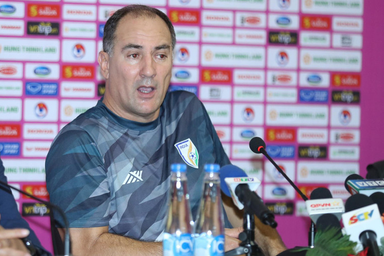 Huấn luyện viên Igor Sitmac của đội tuyển Ấn Độ.