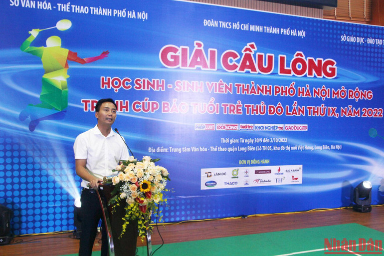 Đồng chí Nguyễn Đức Tiến, Ủy viên Ban chấp hành Trung ương Đoàn, Phó Bí thư Thường trực Thành đoàn Hà Nội, Chủ tịch Hội Liên hiệp Thanh niên Việt Nam - TP Hà Nội phát biểu khai mạc.