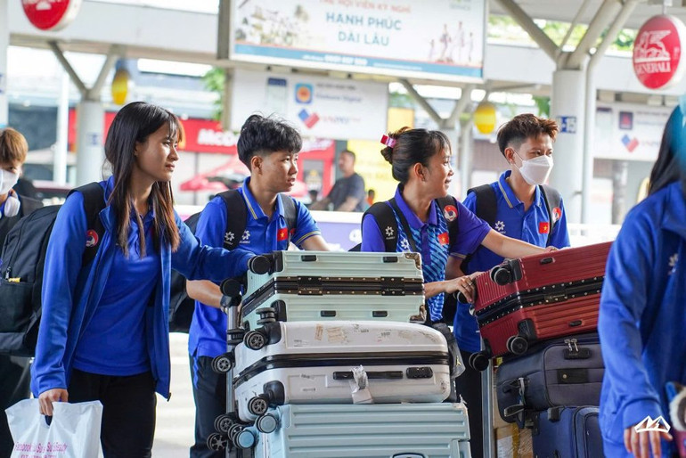 Huấn luyện viên trưởng Nguyễn Đình Hoàng khẳng định mục tiêu của đội tuyển futsal nữ Việt Nam không chỉ là vượt qua vòng loại mà hướng đến vị trí đầu bảng.