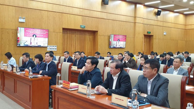 Các đại biểu dự Hội nghị tại điểm cầu Đảng ủy Khối các cơ quan Trung ương.