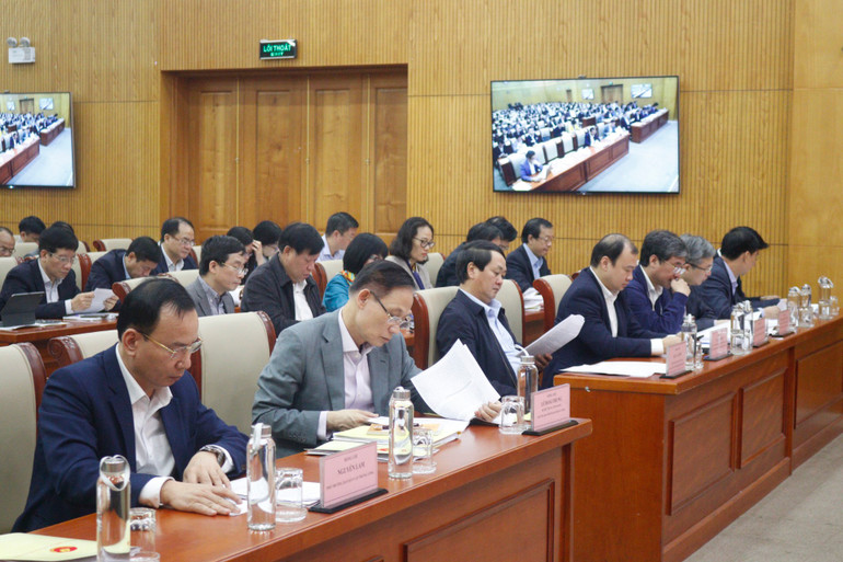 Các đại biểu dự hội nghị. Các đại biểu dự hội nghị.