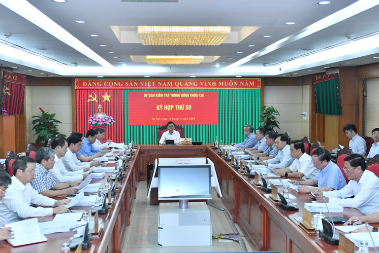 Quang cảnh Kỳ họp thứ 50 của UBKT Trung ương. (Ảnh: ĐĂNG KHOA)