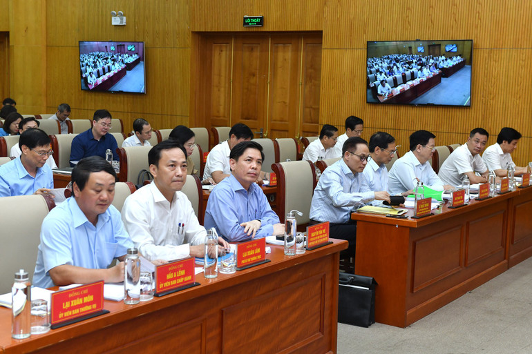 Các đại biểu dự hội nghị. Ảnh: ĐĂNG KHOA