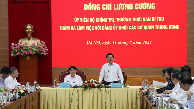 Bí thư Đảng ủy Khối Nguyễn Văn Thể đề nghị các cấp ủy tập trung một số nhiệm vụ trọng tâm.