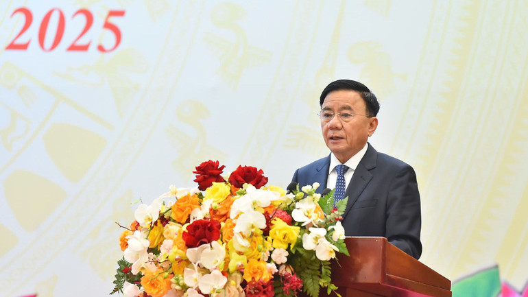 Thường trực Ban Bí thư Trần Cẩm Tú phát biểu chỉ đạo hội nghị. (Ảnh: Thủy Nguyên) Thường trực Ban Bí thư Trần Cẩm Tú phát biểu chỉ đạo hội nghị. (Ảnh: Thủy Nguyên)