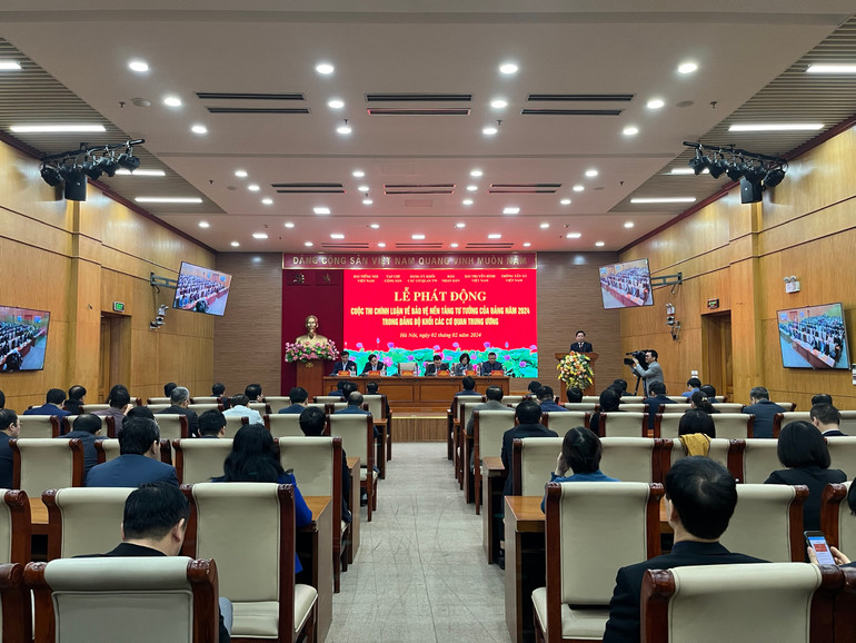 Quang cảnh Lễ phát động. Quang cảnh Lễ phát động.