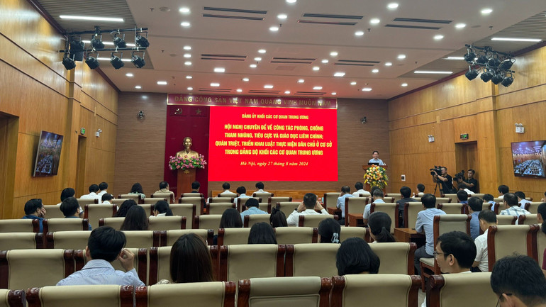 Quang cảnh Hội nghị. Quang cảnh Hội nghị.